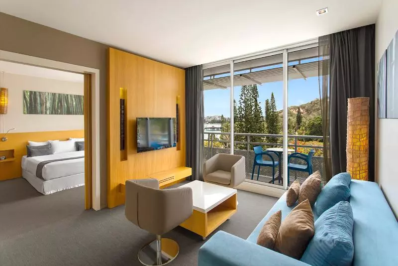 هتل Chateau Royal Beach Resort & Spa, Noumea