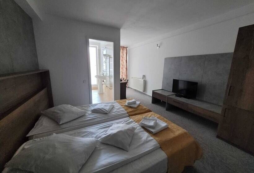 בית מלון כפרי City Center