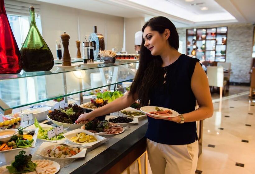 فندق Grand Mercure Majlis Residences