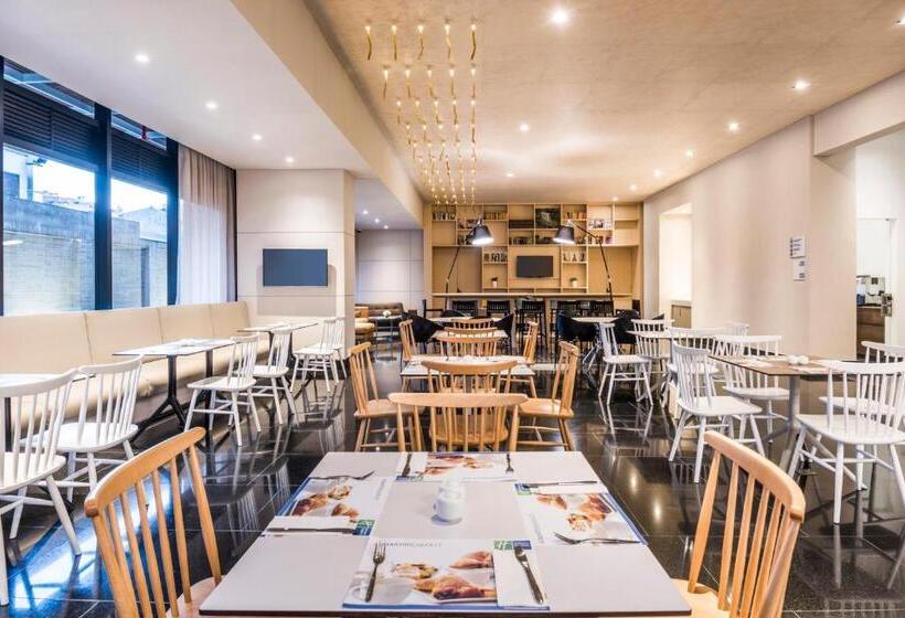 فندق Holiday Inn Express & Suites Bogota Zona Financiera, An Ihg