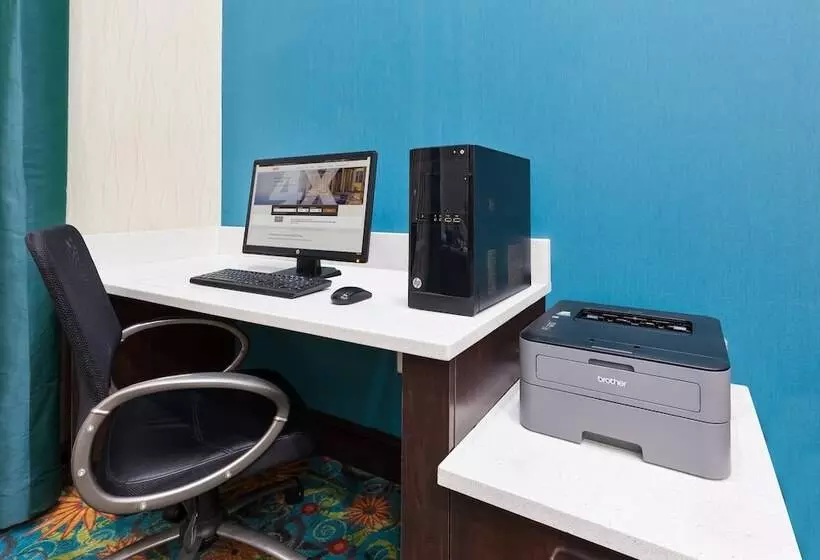 ホテル Holiday Inn Express & Suites Southport   Oak Island Area, An Ihg