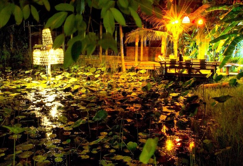 호텔 Maisons Wat Kor