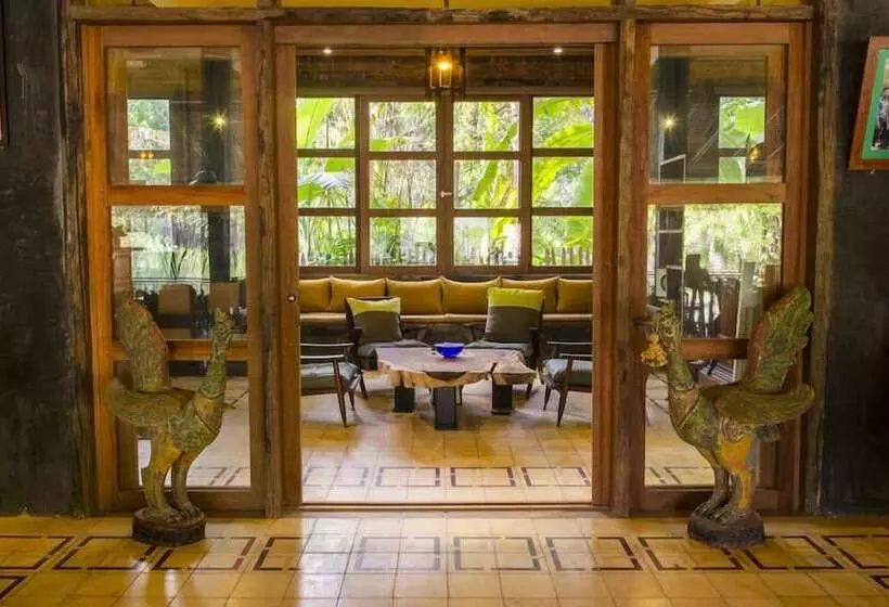 فندق Maisons Wat Kor