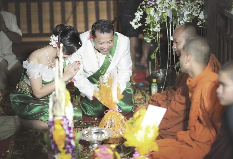 호텔 Maisons Wat Kor