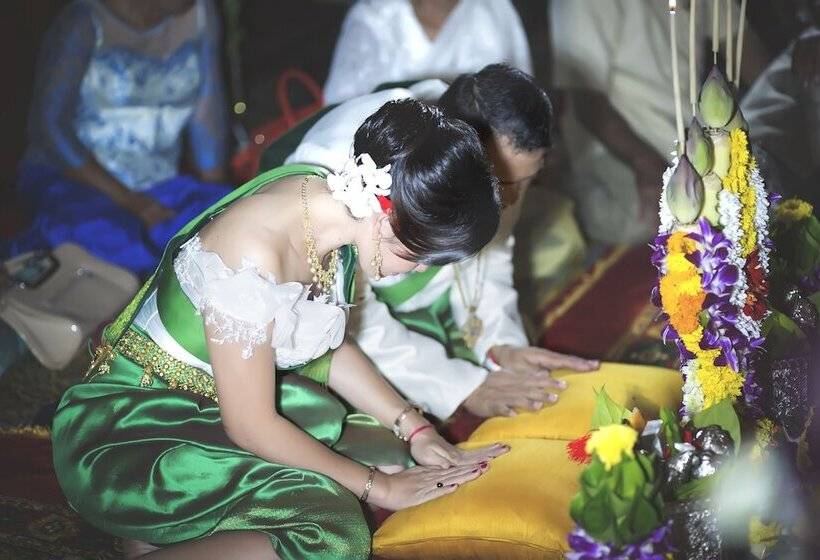 호텔 Maisons Wat Kor