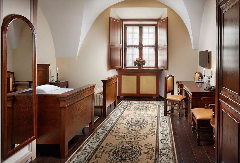 בית מלון כפרי Monastyrski Minsk City Centre