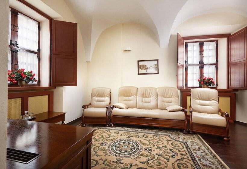 בית מלון כפרי Monastyrski Minsk City Centre