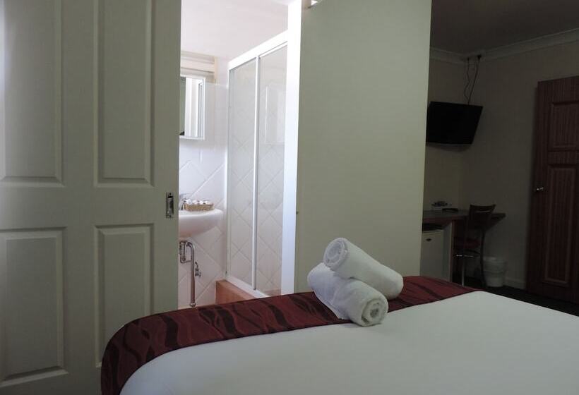 فندق Osheas Royal