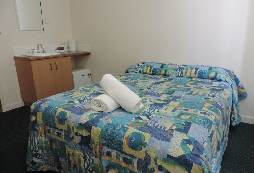 فندق Osheas Royal