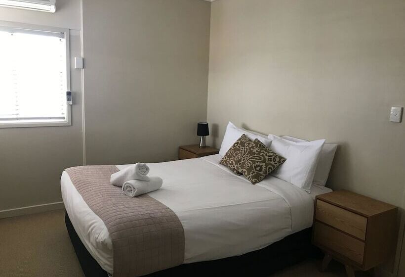 فندق Osheas Royal