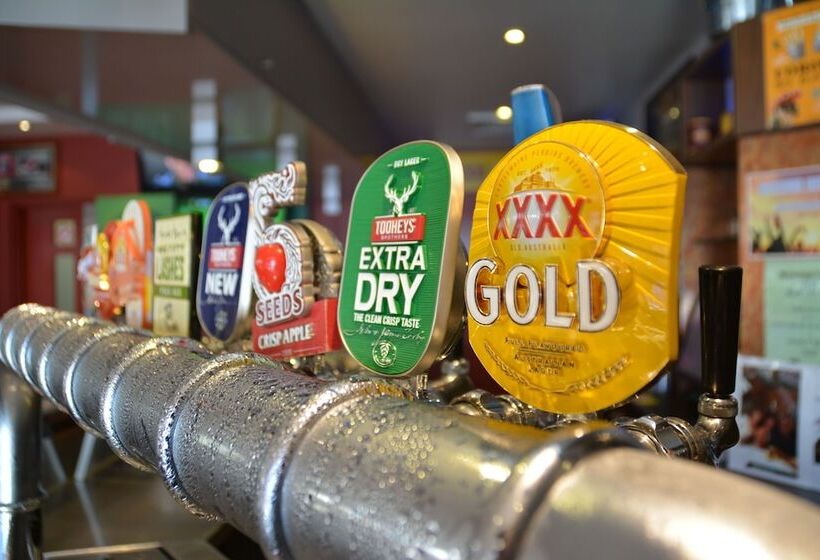 فندق Osheas Royal