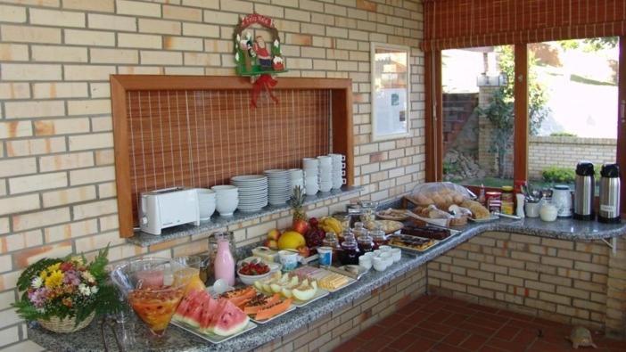 ホテル Pousada Saint Germain