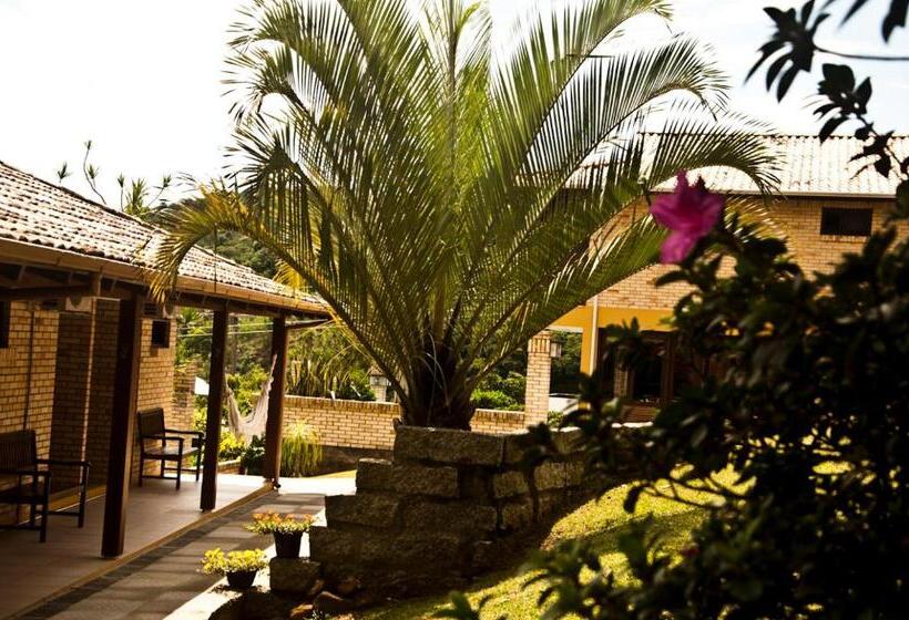 ホテル Pousada Saint Germain