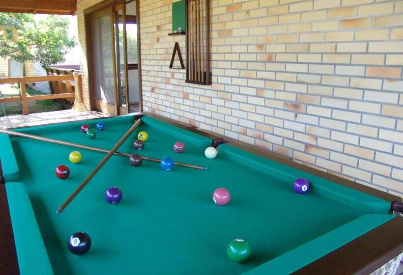 ホテル Pousada Saint Germain