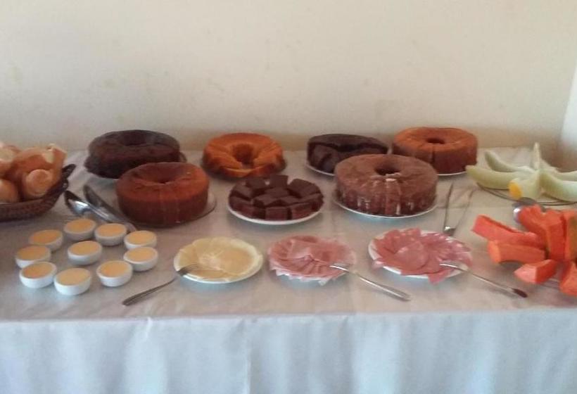 בית מלון כפרי Pousada Solar Das Flores