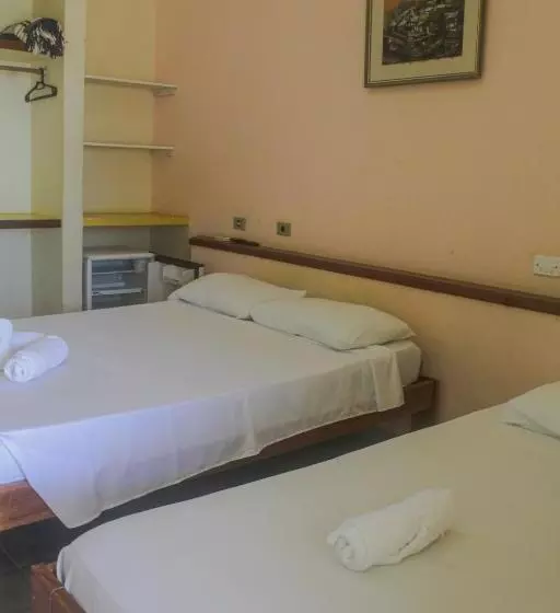 Otel Pousada Solar Das Flores