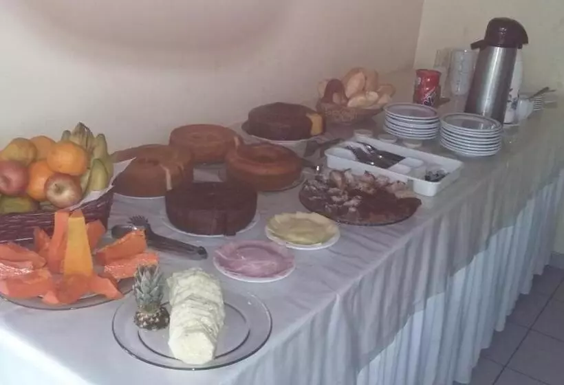 Otel Pousada Solar Das Flores