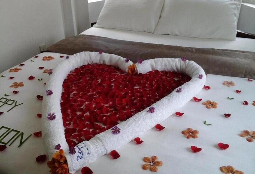 ホテル Royal Hills