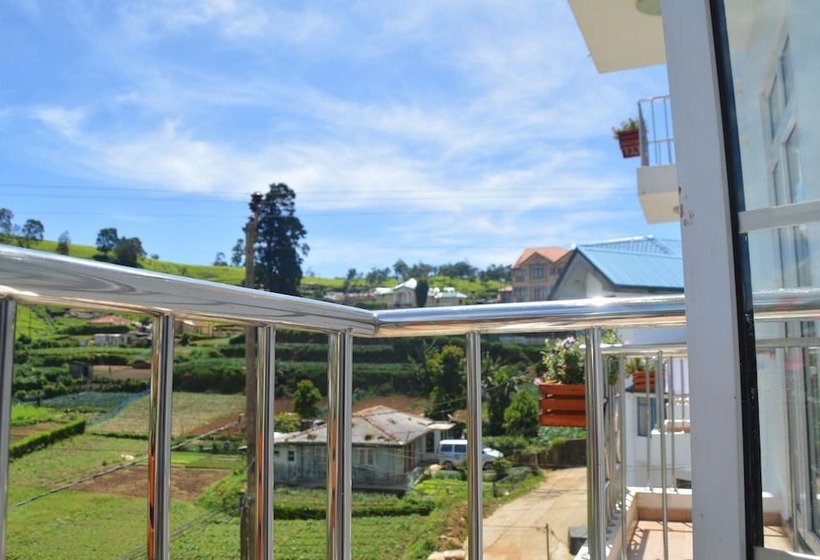 ホテル Royal Hills