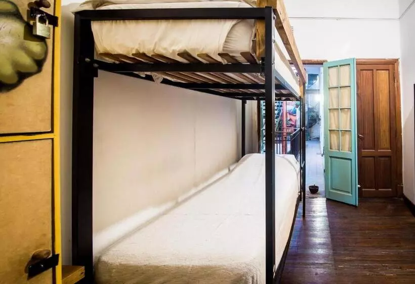 Rupestre Hostel