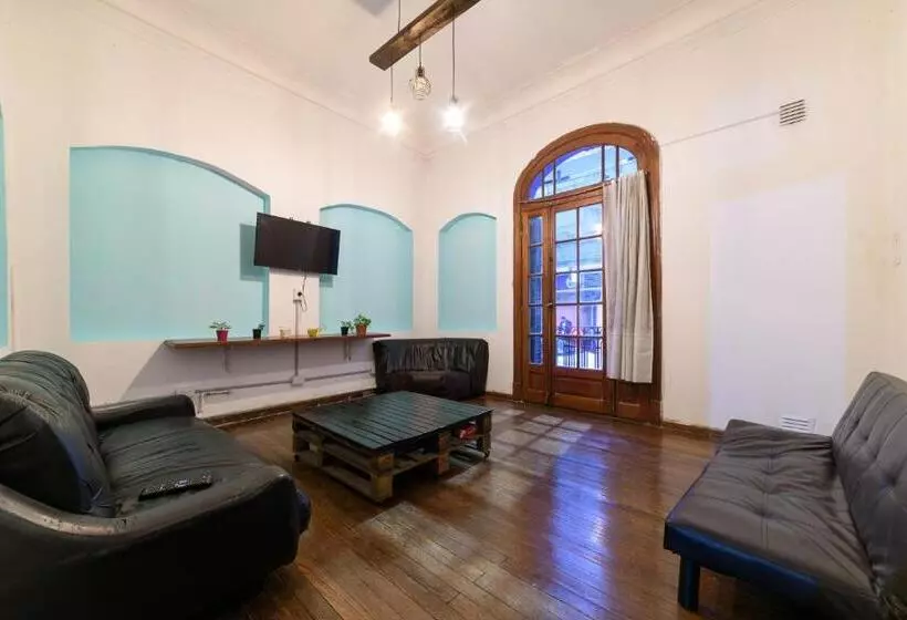 Rupestre Hostel