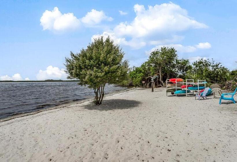 בית מלון כפרי River Breeze