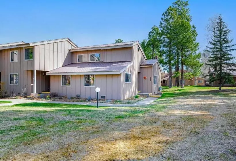Hotelli Pines 4043