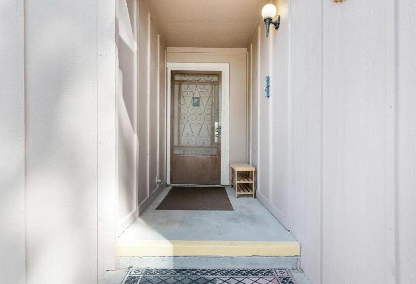 בית מלון כפרי Pines 4043