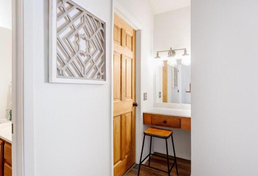 בית מלון כפרי Pines 4043