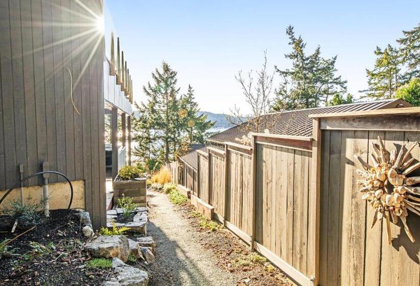 هتل Kingfisher Cove Hideaway