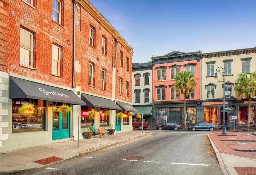 هتل Savannah Hidden Gem