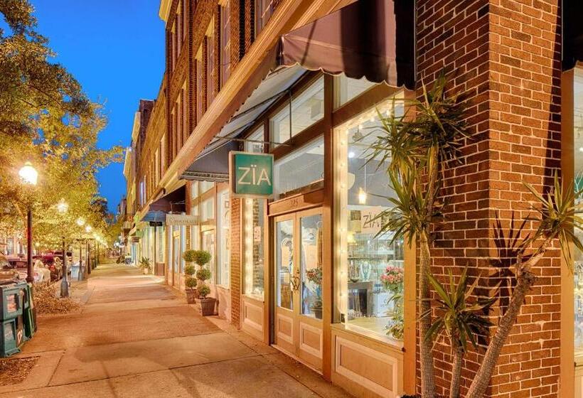 هتل Savannah Hidden Gem