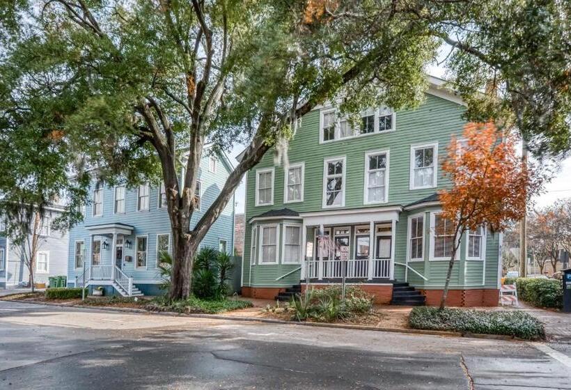 هتل Savannah Hidden Gem