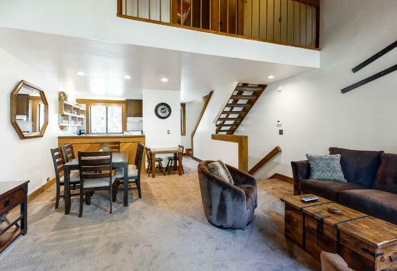 בית מלון כפרי Delightful Northstar Condo