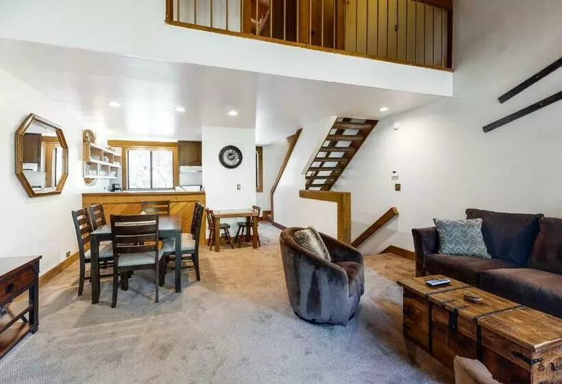 ホテル Delightful Northstar Condo