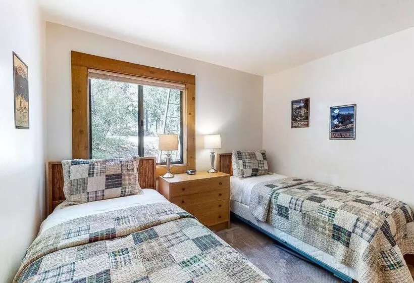 ホテル Delightful Northstar Condo
