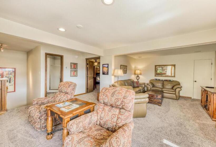 בית מלון כפרי Beautiful Mountain View Condo