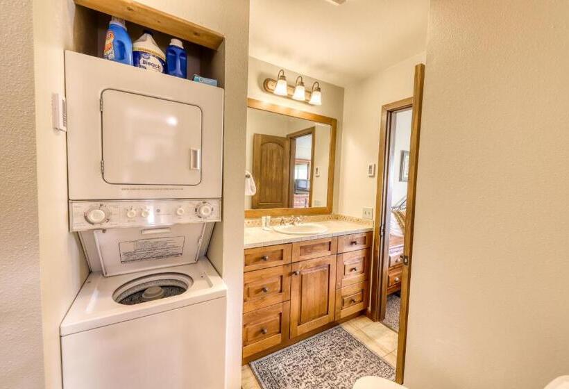 בית מלון כפרי Beautiful Mountain View Condo