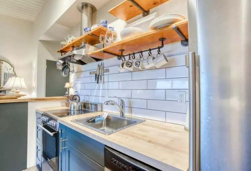 Hotelli Gearhart Beachfront Cozy Elegance