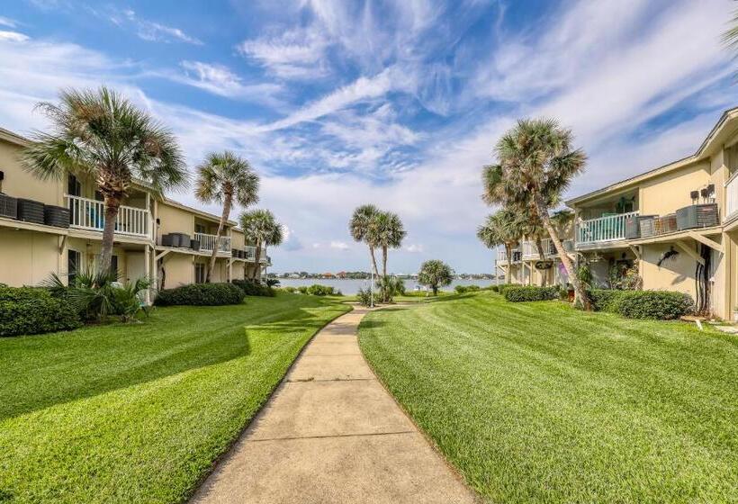 Hotelli Sans Souci 303