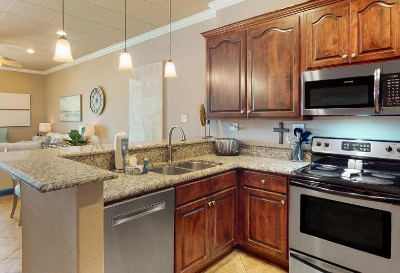 Hotelli Sans Souci 303