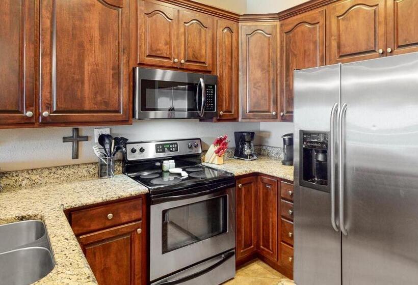 Hotelli Sans Souci 303