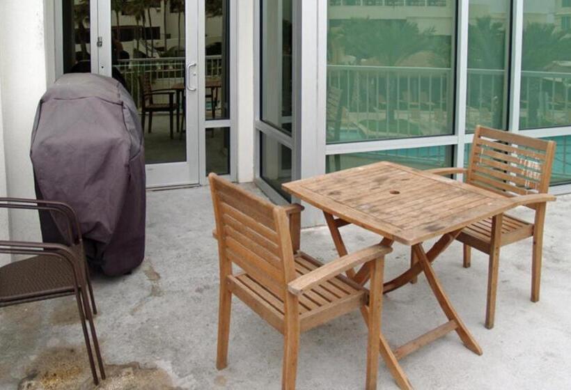 בית מלון כפרי Sapphire Bungalow #106