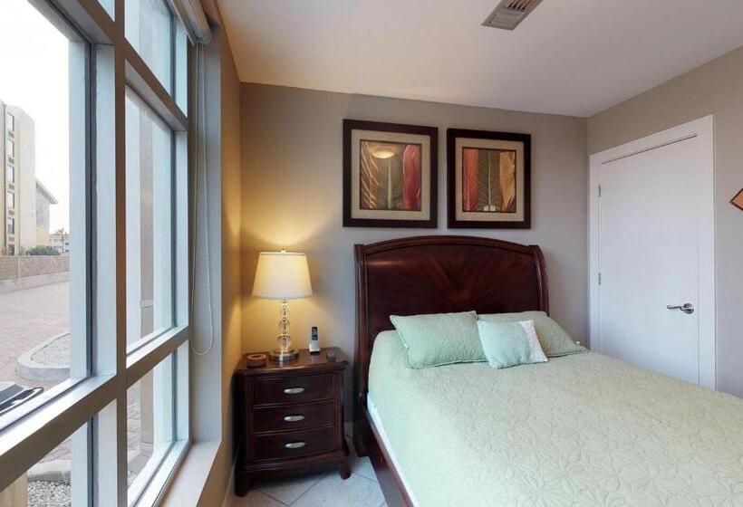 בית מלון כפרי Sapphire Bungalow #106