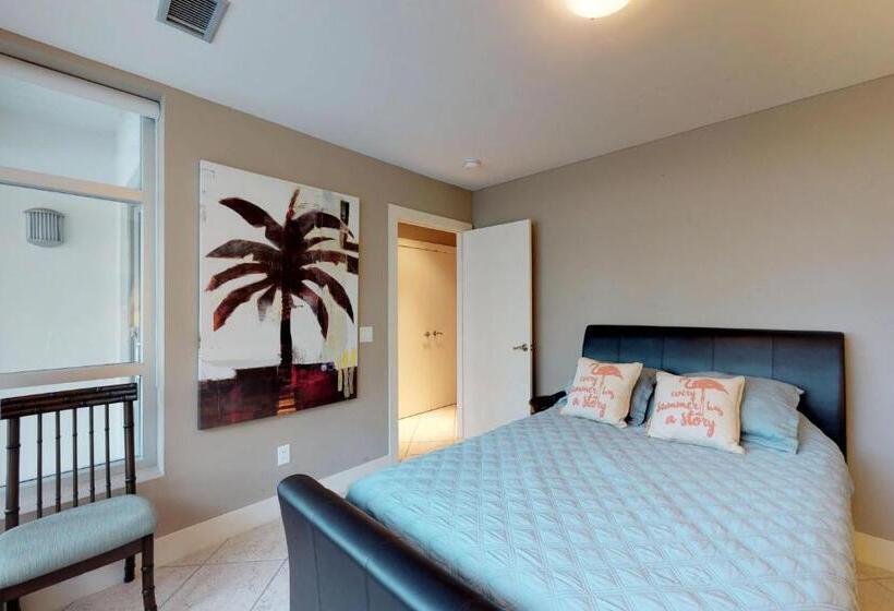 בית מלון כפרי Sapphire Bungalow #106