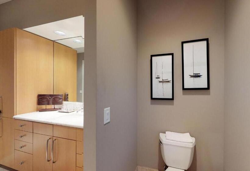 בית מלון כפרי Sapphire Bungalow #106