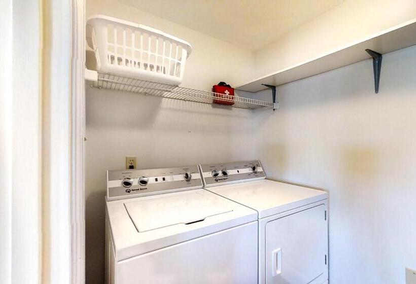 هتل Windsor Place 510