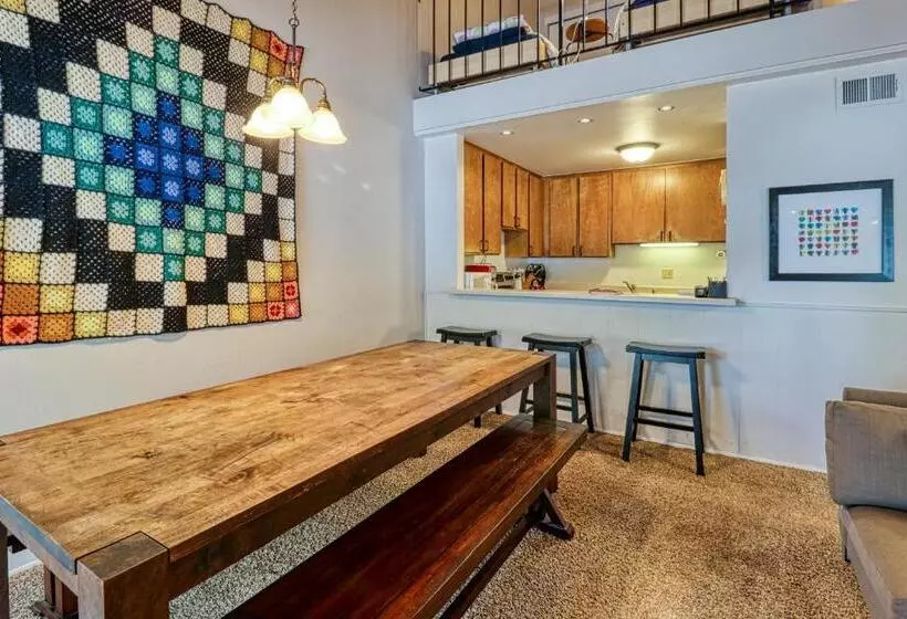 ホテル 2 Bed 2 Bath Apartment In Carnelian Bay