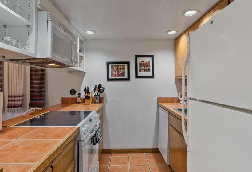 酒店 The Aspen Glow