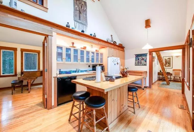 ホテル Bainbridge Island Retreat
